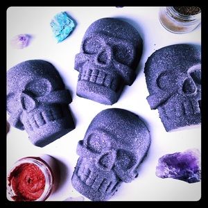 SKULL BATH BOMB - Set of 2!